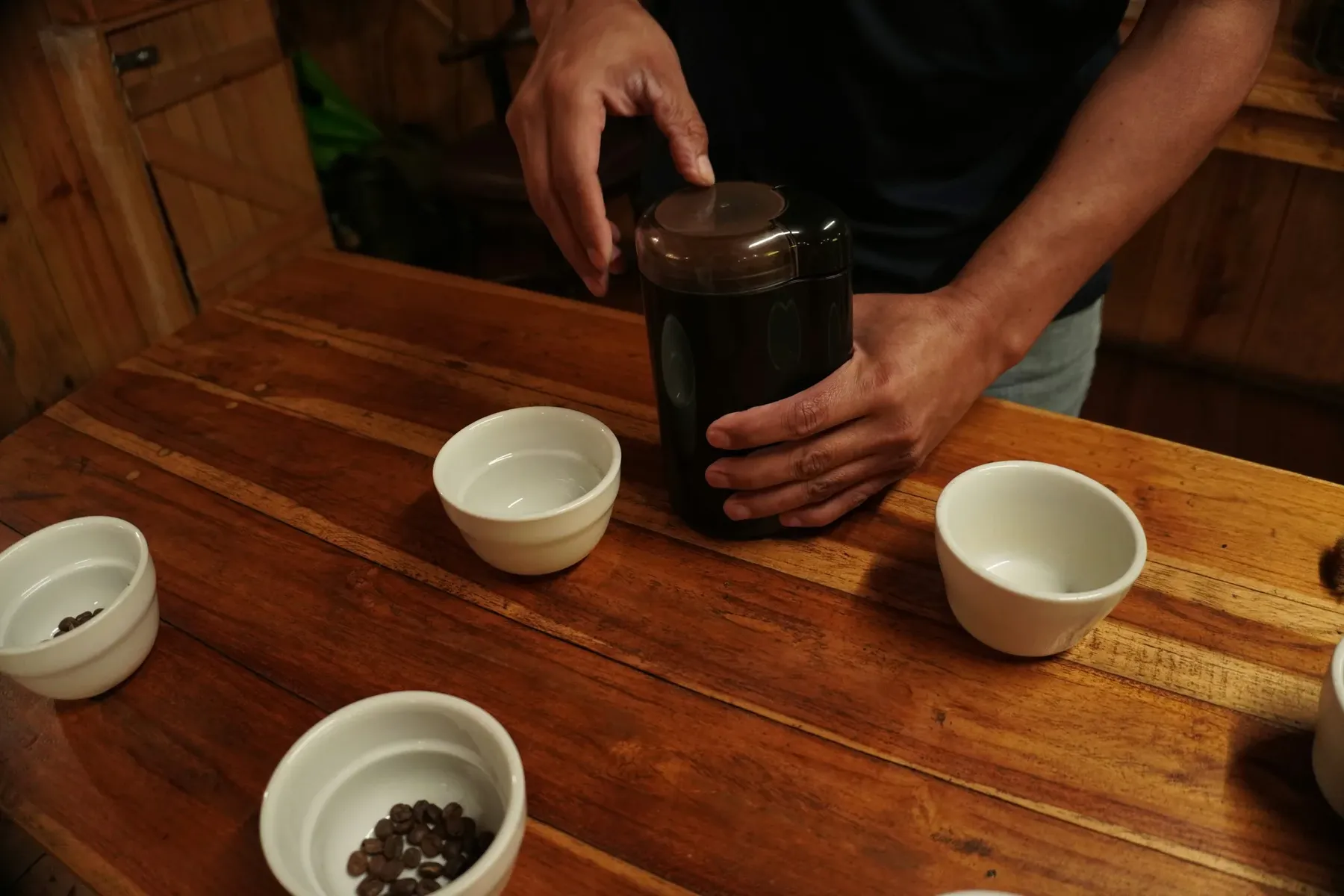 Coffee Cupping at ONDA Boquete